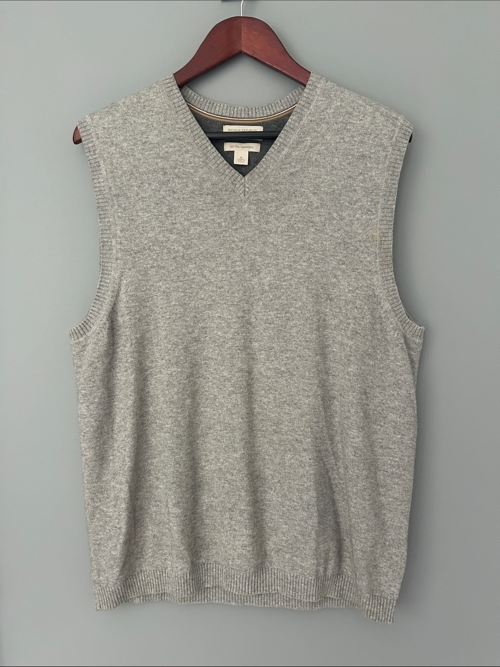Banana Republic Light Gray V-Neck Sweater Vest